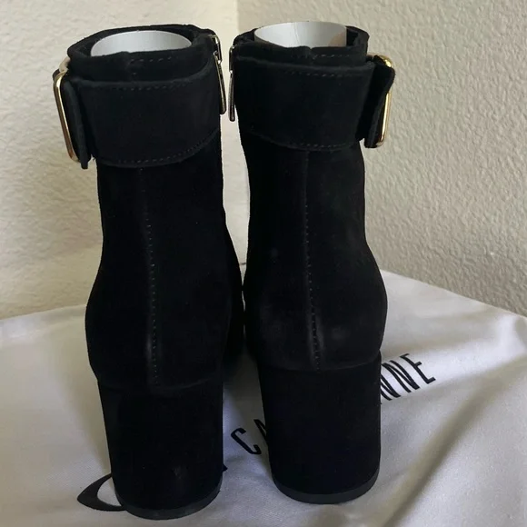 La Canadienne Jesse Black Suede Ankle Boots - Picture 3 of 5